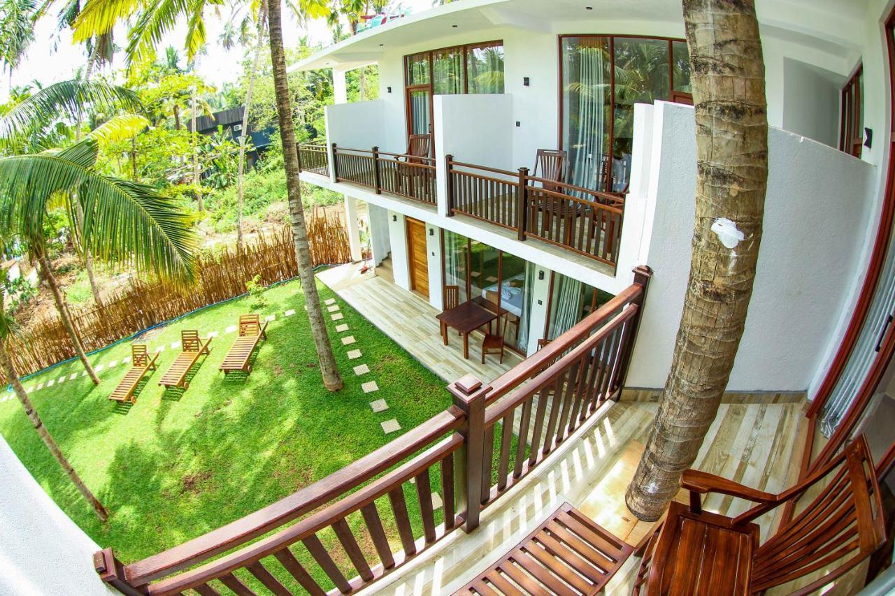 Bay Hiriketiya Hotel Dikwella Ngoại thất bức ảnh
